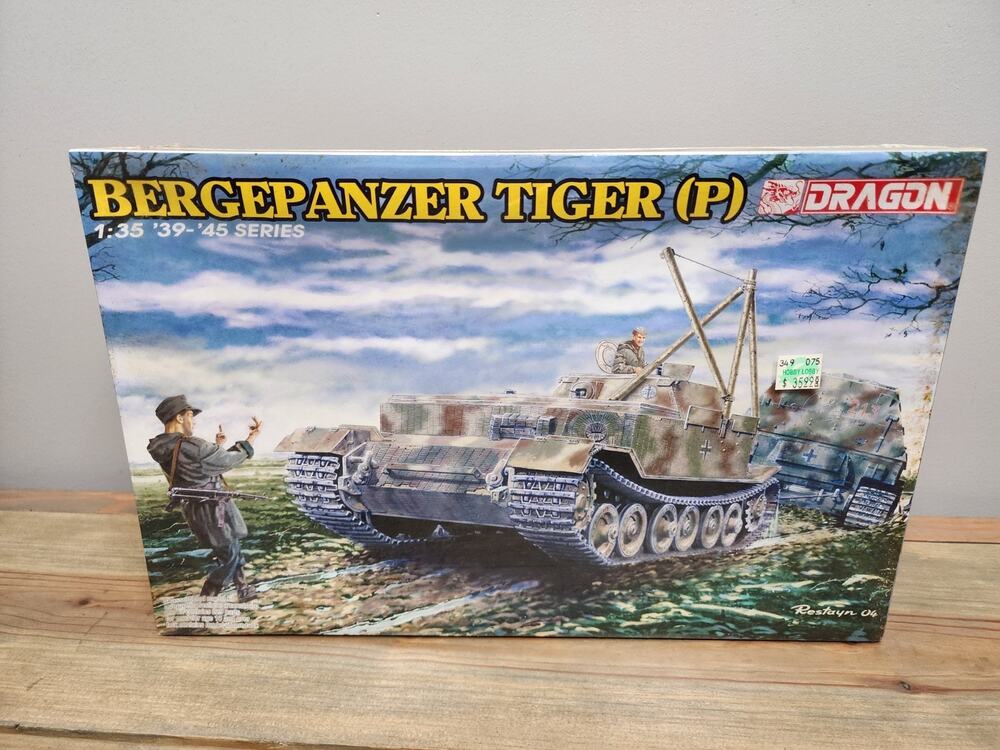 Dragon 6226 1:35 Models 39 to 45 Series Germany Bergenpanzer Tiger (P)